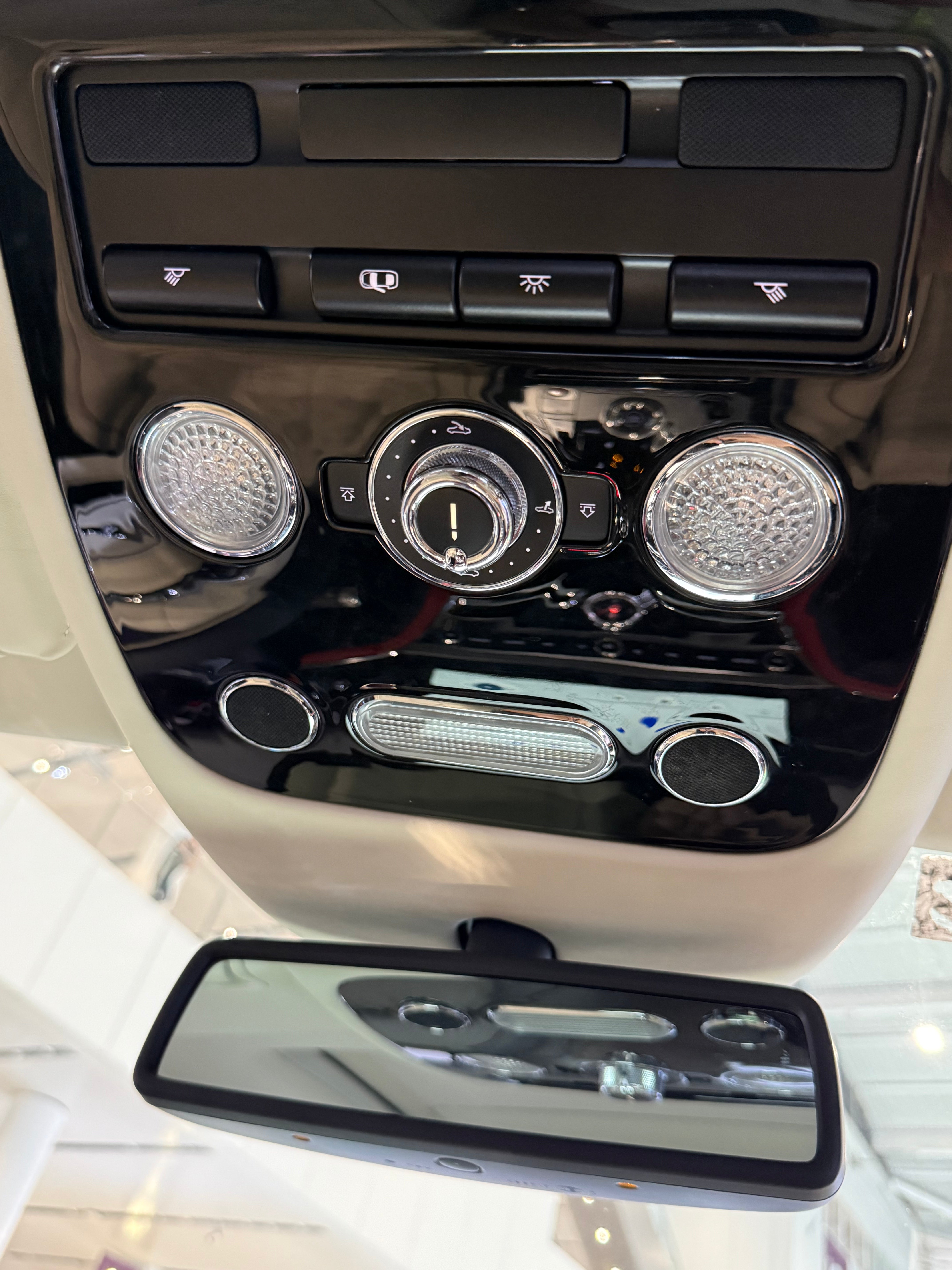Bentley Flying Spur (2005–2019) Upgrade to 2025 Style Body Kit – Full Front & Rear Conversion Kit